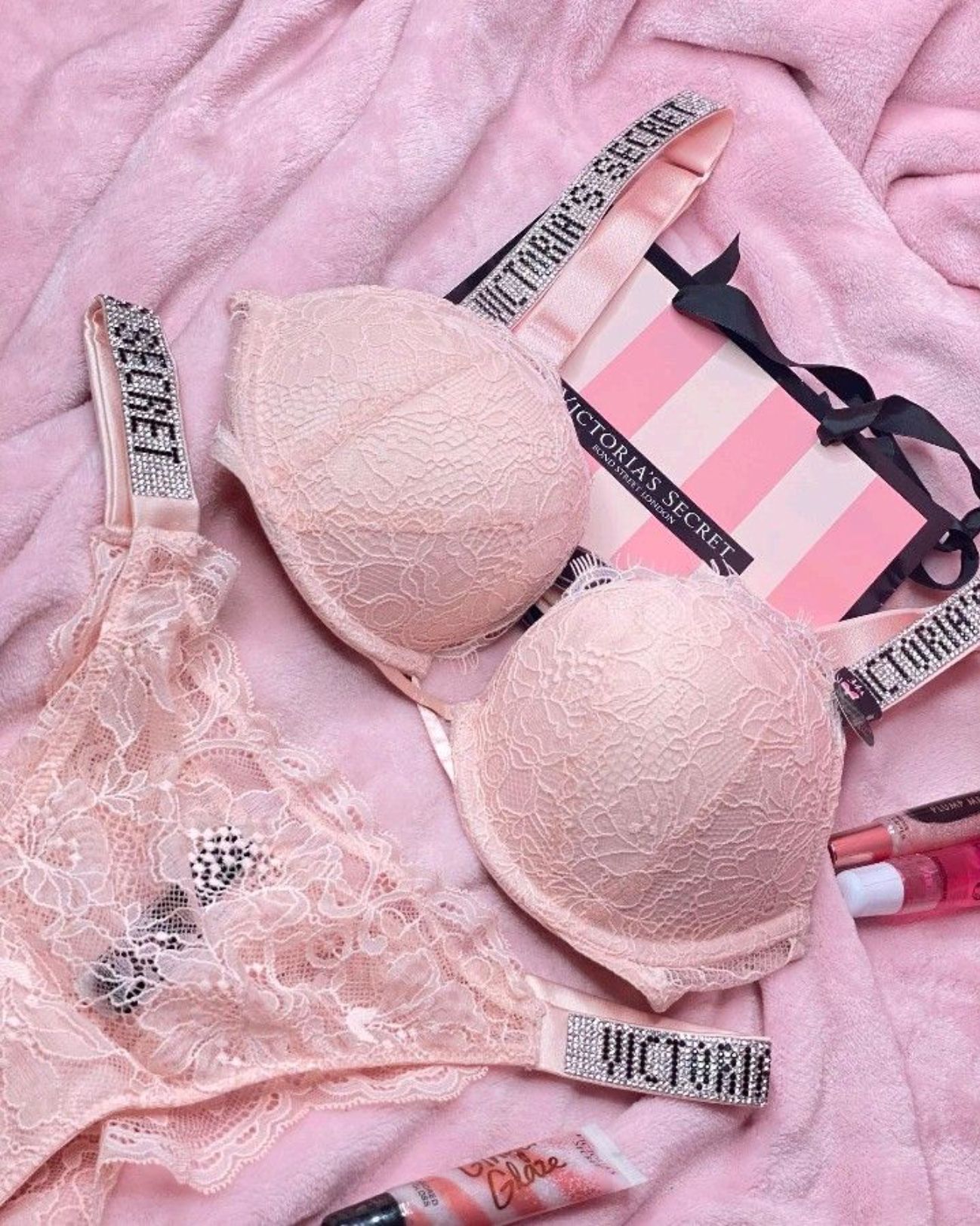 VS Angel's - Lingerie Glitter Strap Set